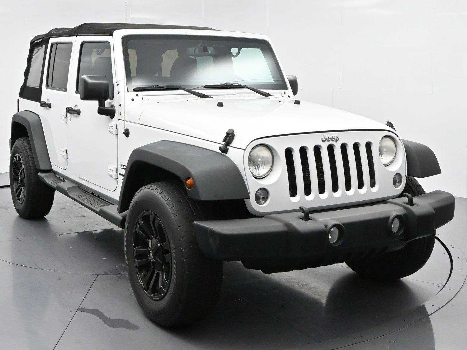 Used 2015 Jeep Wrangler Unlimited Sport w/ Quick Order Package 24S AWD/4WD image 2
