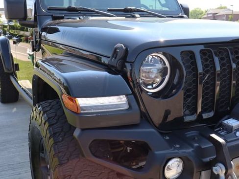 Used 2022 Jeep Gladiator Sport AWD/4WD image 5