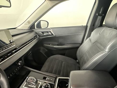 Used 2024 Mitsubishi Outlander SE AWD/4WD image 25
