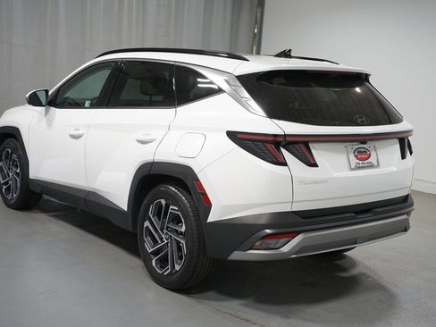 Used 2025 Hyundai Tucson Limited image 6