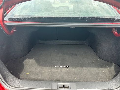 Used 2022 Nissan Sentra SR w/ SR Premium Package FWD image 16