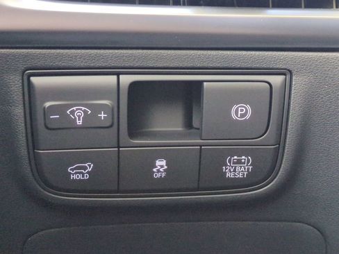 New 2026 Hyundai Tucson Limited image 30