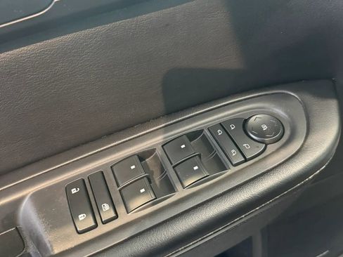 Used 2016 GMC Acadia SLT w/ Premium Edition FWD image 29