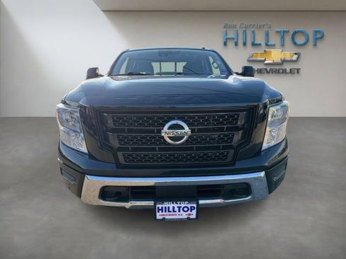 Used 2021 Nissan Titan SV w/ SV Convenience Package image 15