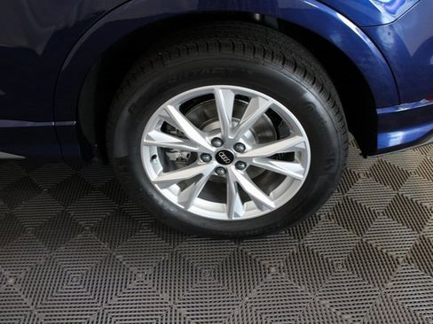 New 2025 Audi Q3 2.0T Premium Plus image 24