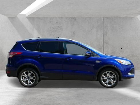 Used 2015 Ford Escape Titanium AWD/4WD image 2