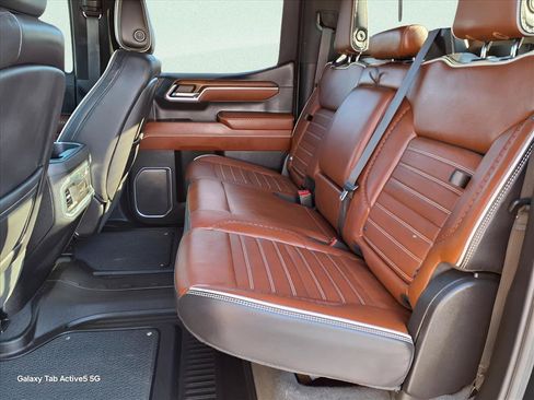 Used 2023 GMC Sierra 1500 Denali Ultimate AWD/4WD image 10