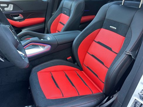 New 2026 Mercedes-Benz GLE 53 AMG 4MATIC Coupe image 4