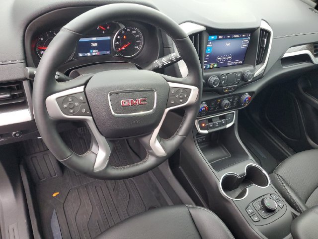 Certified 2024 GMC Terrain SLT FWD image 18