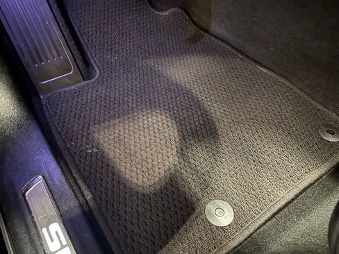 Used 2021 Jeep Grand Cherokee L Summit image 17