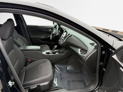 Used 2023 Chevrolet Malibu LT image 26