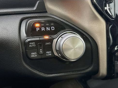 Used 2020 RAM 1500 Laramie AWD/4WD image 18