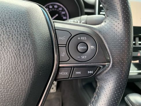 Used 2019 Toyota Avalon XSE image 27