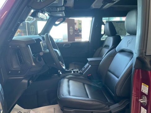 New 2026 Ford Bronco Badlands w/ Sasquatch Package AWD/4WD image 17