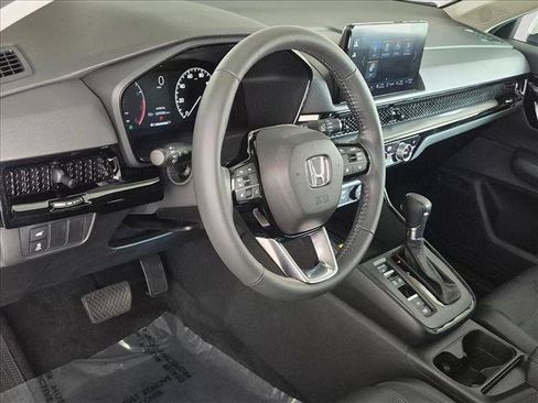 Used 2023 Honda CR-V EX-L image 9
