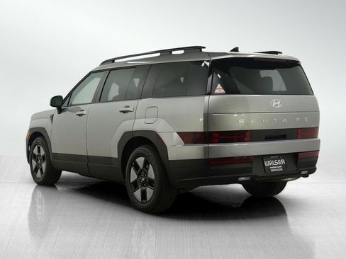 Used 2025 Hyundai Santa Fe SEL AWD/4WD image 3