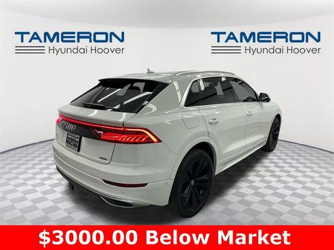 Used 2019 Audi Q8 Prestige image 5