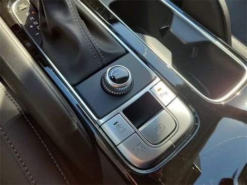 New 2025 Kia Telluride S image 38