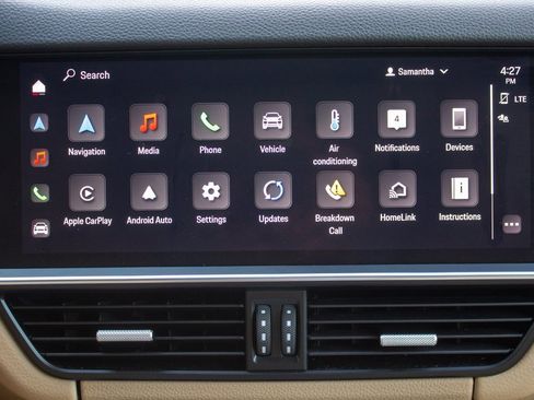 Used 2022 Porsche Cayenne S Platinum image 16