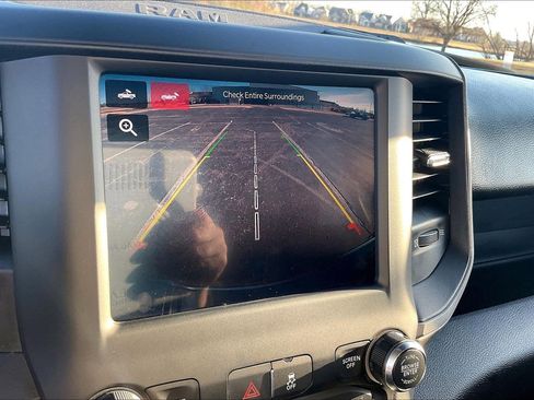 Used 2024 RAM 3500 Tradesman w/ Chrome Appearance Group image 25