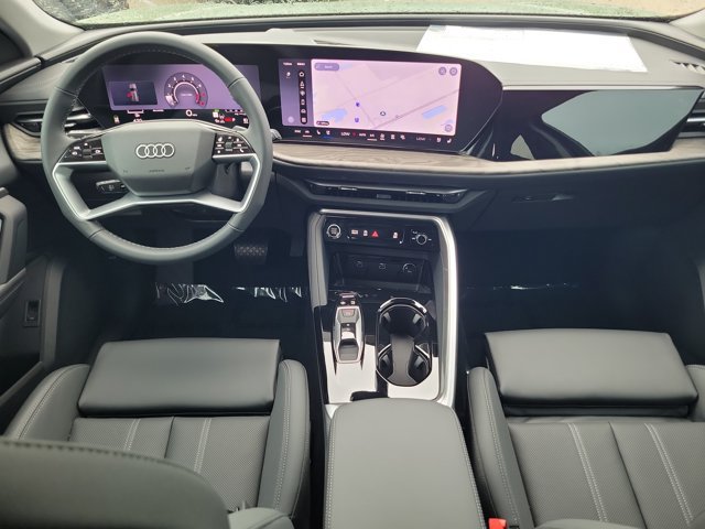 New 2026 Audi Q5 Premium Plus AWD/4WD image 2