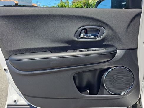Used 2022 Honda HR-V EX image 24