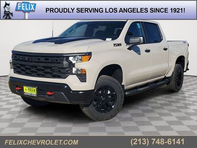 New 2026 Chevrolet Silverado 1500 Custom Trail Boss w/ LPO, Dark Essentials Package