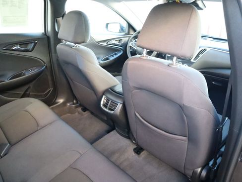 Used 2023 Chevrolet Malibu LT image 39