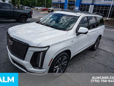 Used 2025 Cadillac Escalade Sport w/ Touring Package AWD/4WD image 22