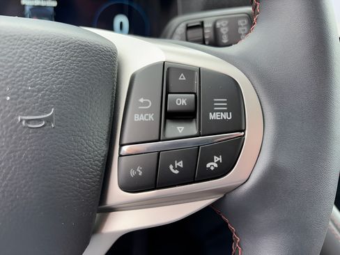 New 2026 Ford Explorer Active w/ Active Comfort Package AWD/4WD image 21