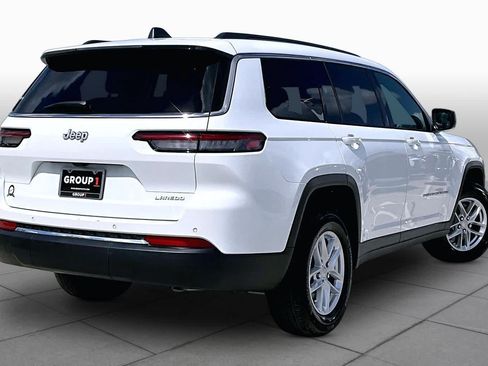 Used 2025 Jeep Grand Cherokee L Laredo RWD image 13