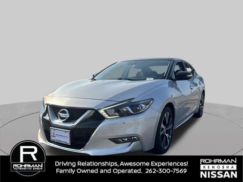 Used 2017 Nissan Maxima Platinum FWD image 1