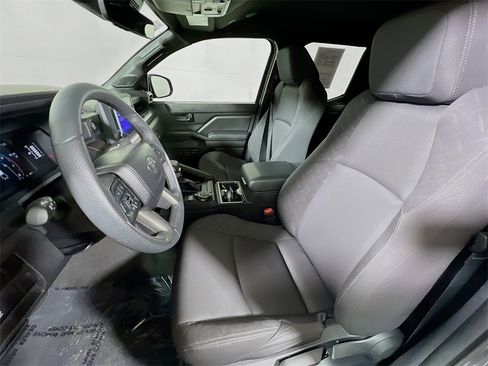 Certified 2024 Toyota Tacoma SR5 image 19