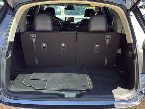 Used 2024 Honda Pilot EX-L image 8
