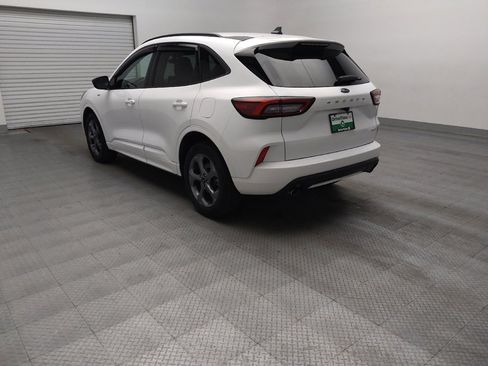 Used 2023 Ford Escape ST-Line AWD/4WD image 5