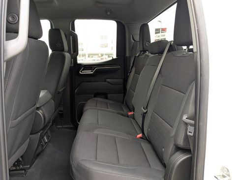 Used 2024 GMC Sierra 1500 Elevation image 26