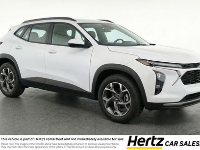 Used 2025 Chevrolet Trax LT w/ LT Convenience Package