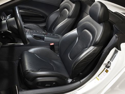 Used 2011 Audi R8 V10 AWD/4WD image 6