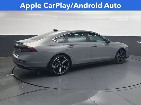 Certified 2025 Honda Accord Sport image 4
