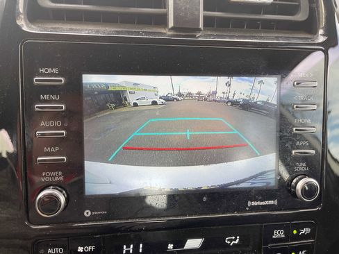 Used 2021 Toyota Prius LE image 20