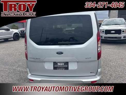 Used 2020 Ford Transit Connect XLT image 10