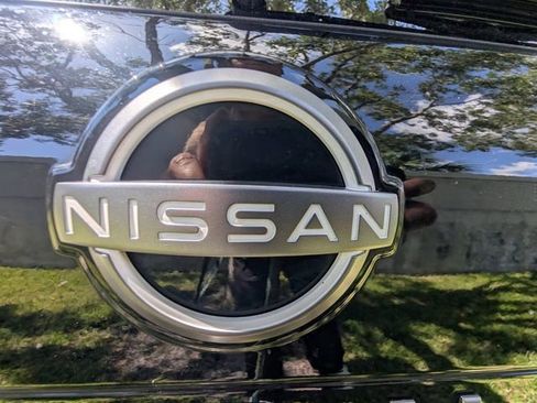 Used 2024 Nissan Rogue S AWD/4WD image 4