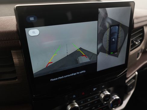 Used 2024 Ford Expedition Max Limited image 29