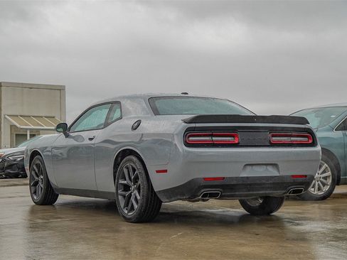 Used 2021 Dodge Challenger SXT w/ Blacktop Package image 5