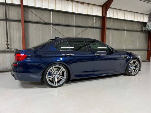 Used 2013 BMW M5 RWD image 9
