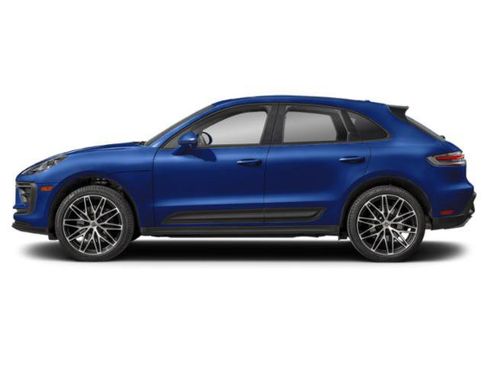 New 2026 Porsche Macan image 3