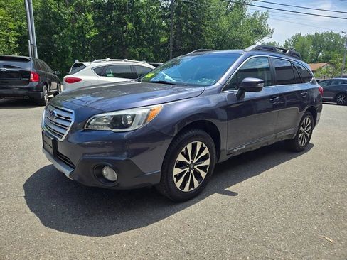 Used 2017 Subaru Outback 2.5i Limited AWD/4WD image 39