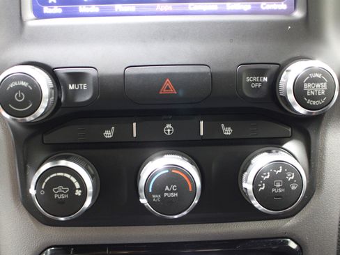 Used 2019 RAM 1500 Rebel w/ Rebel Level 1 Equipment Group AWD/4WD image 16