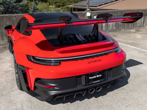 Certified 2025 Porsche 911 GT3 RS RWD image 29