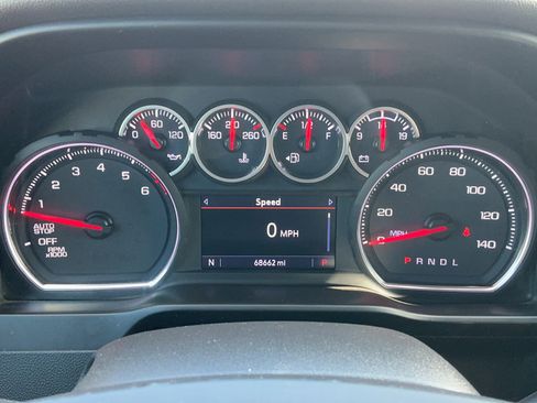 Used 2020 Chevrolet Silverado 1500 LTZ w/ LTZ Texas Edition RWD image 13